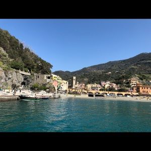 Meet your Posher, Athena